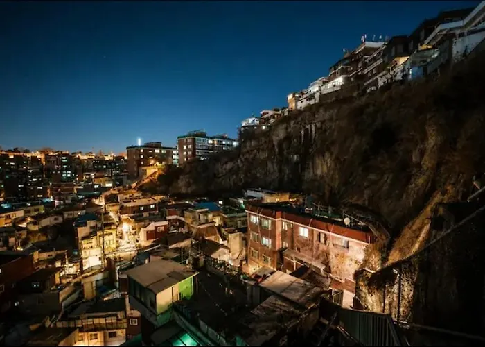 Above L Naksan View House * Seoul